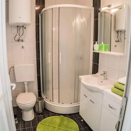 Appartement Malina Vir